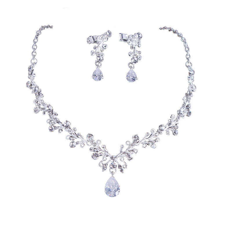 Koreanischer Stil Halskette und Ohrringe Suite Zirkon Ohrstecker Legierung Set Kette