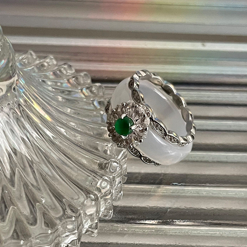 Hochwertiger grüner Katzenauge Zirkon Ring