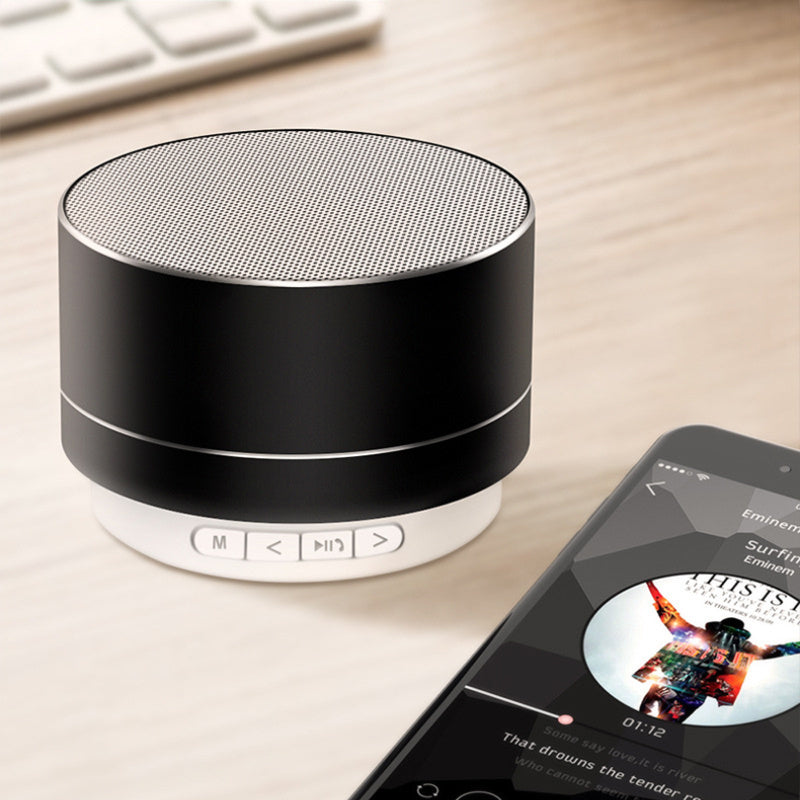 A10 Drahtloser Bluetooth-Lautsprecher Subwoofer Tragbarer Mini-Lautsprecher Geschenkunterstützung TF-Karte Für Hausparty Mobile Nachrichtensendung