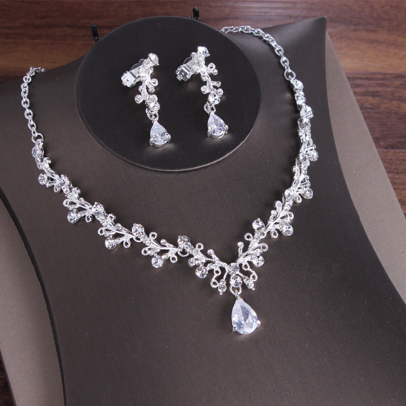 Koreanischer Stil Halskette und Ohrringe Suite Zirkon Ohrstecker Legierung Set Kette