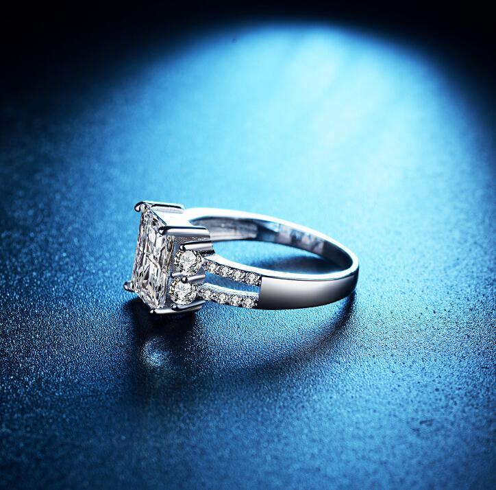 Zirkon Ring Frauen Trend übertrieben lila Diamant Schmuck Zubehör