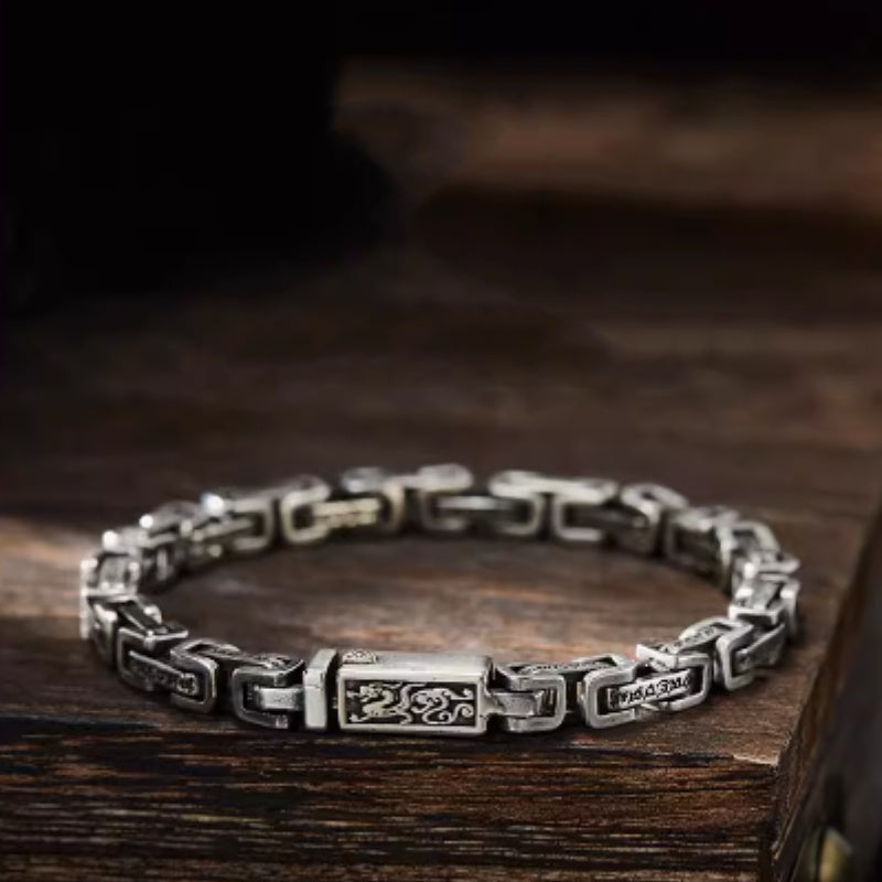 Armband aus 925er Sterlingsilber mit dem Sechs-Silben-Mantra – Schutz- und Glücksarmband