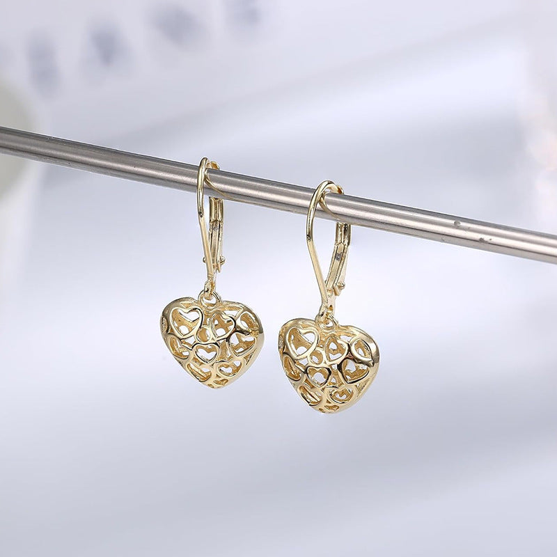 14K Gold Herzförmige Hohle Ohrringe für Damen