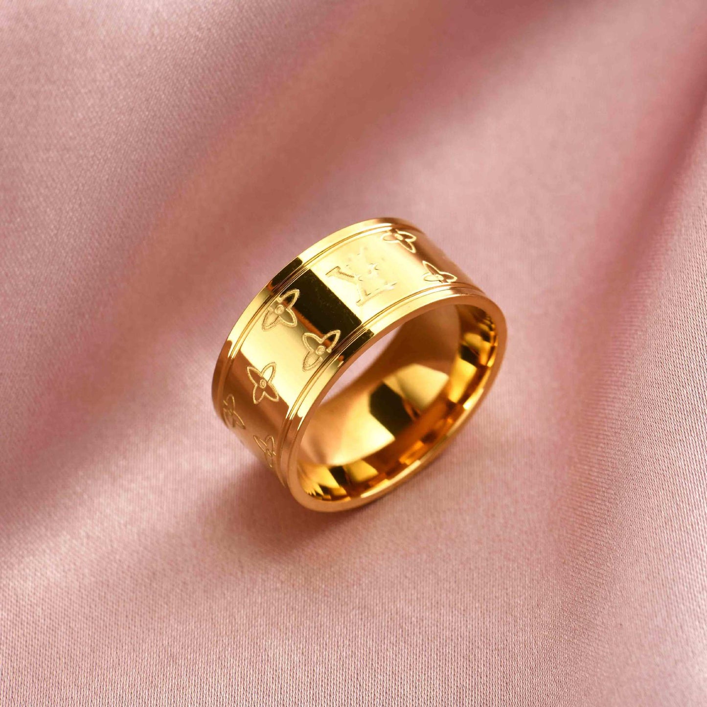 Damenring aus Titanstahl mit Goldeinlage & Strass – Geometrisches Design