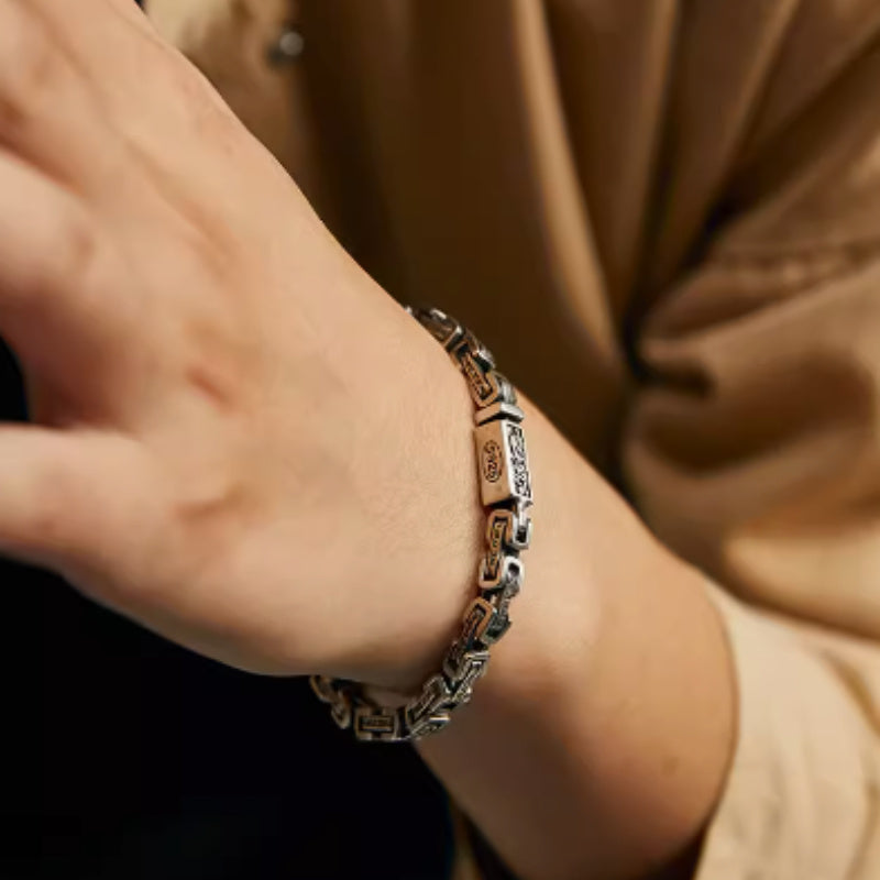 Armband aus 925er Sterlingsilber mit dem Sechs-Silben-Mantra – Schutz- und Glücksarmband