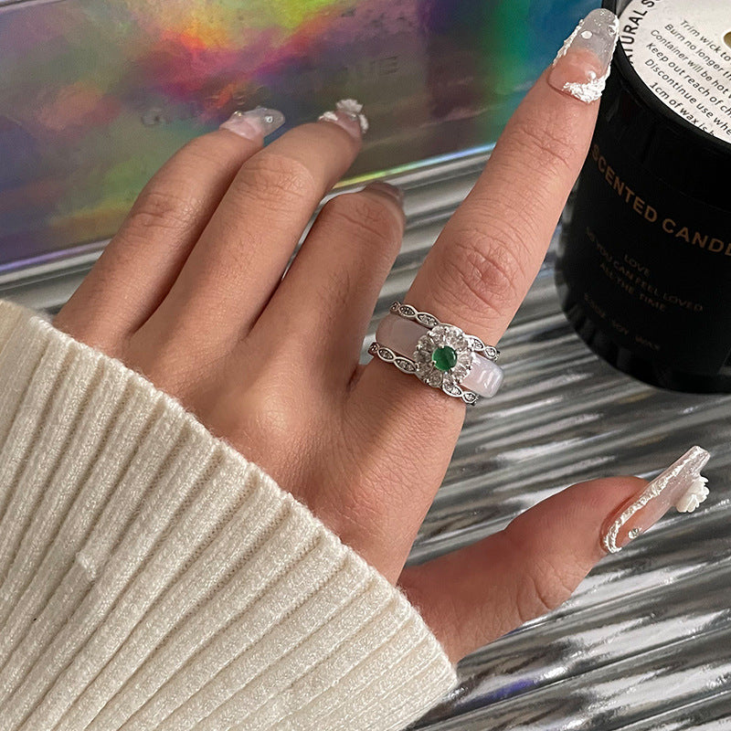 Hochwertiger grüner Katzenauge Zirkon Ring