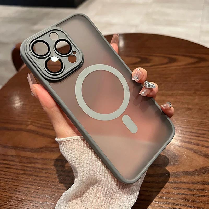 iPhone 11-15 Modelle/  Neues Magnetisches Mattes Hautgefühl