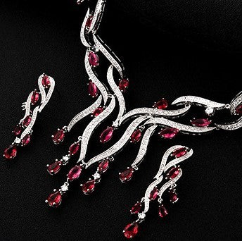 Neuer Kristallschmuck Zirkon Schmuck Set Quaste Anhänger